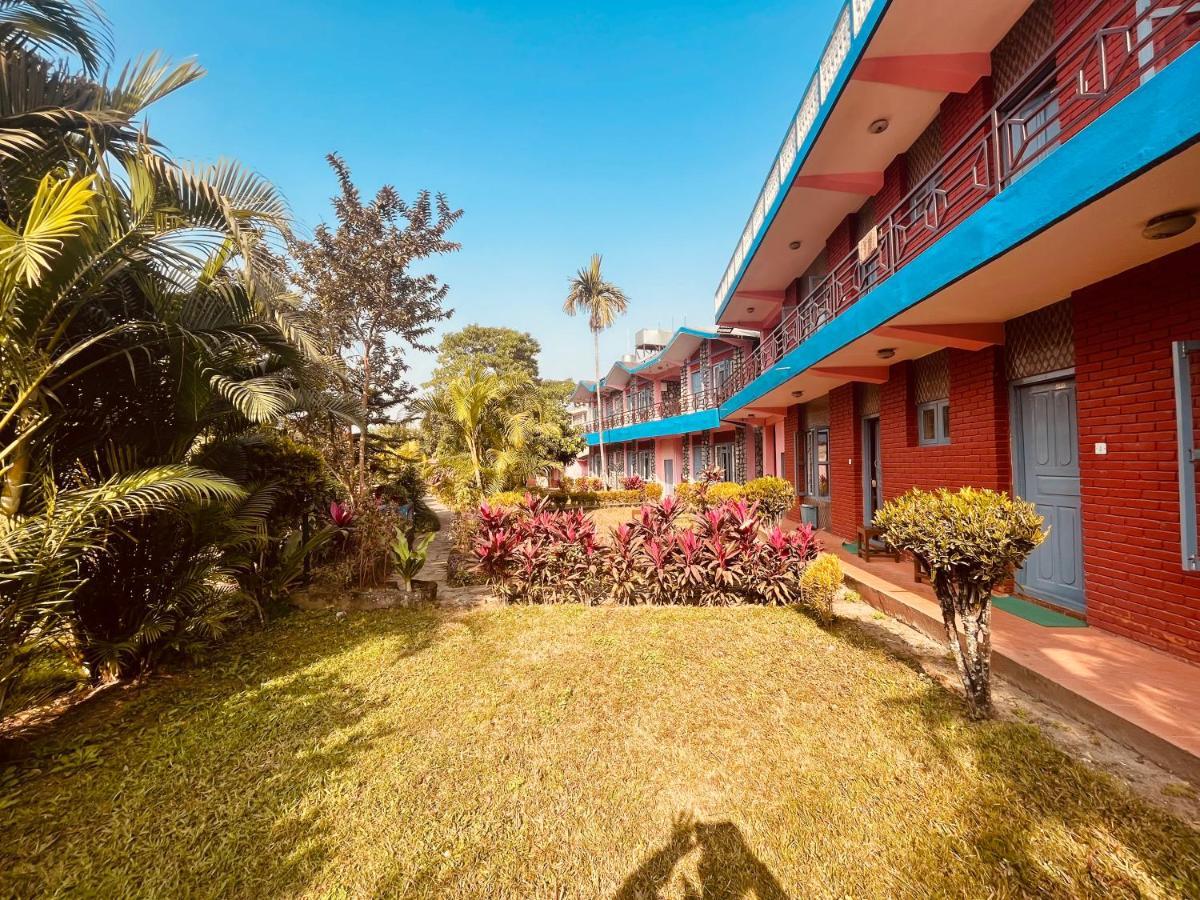 Paradise Mount Resort Pokhara Ngoại thất bức ảnh