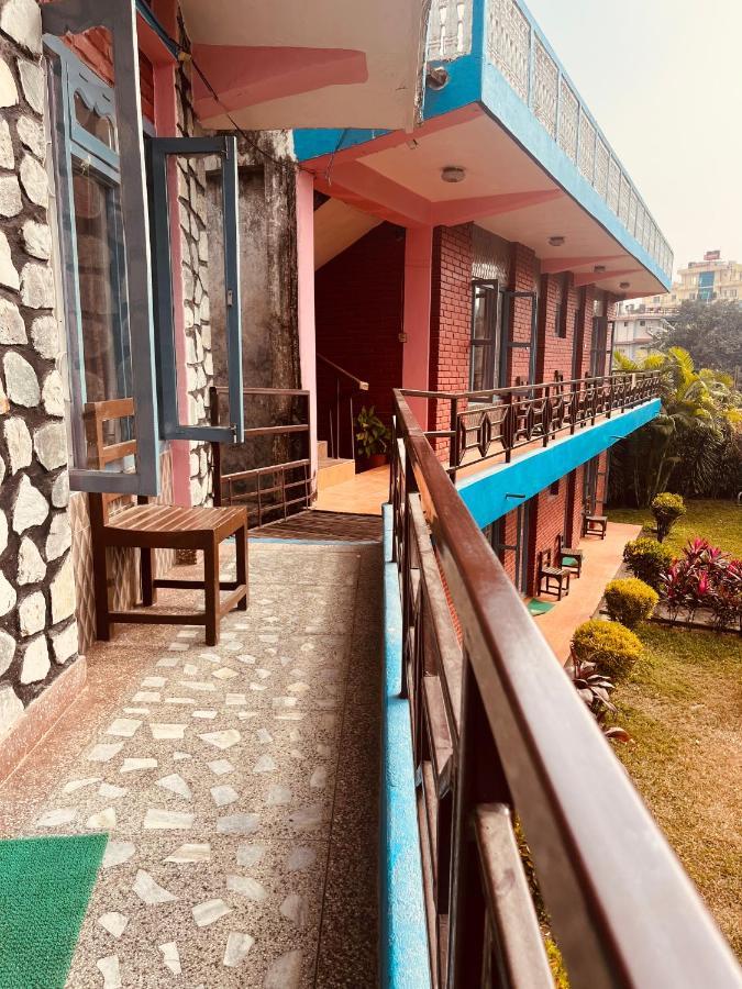Paradise Mount Resort Pokhara Ngoại thất bức ảnh