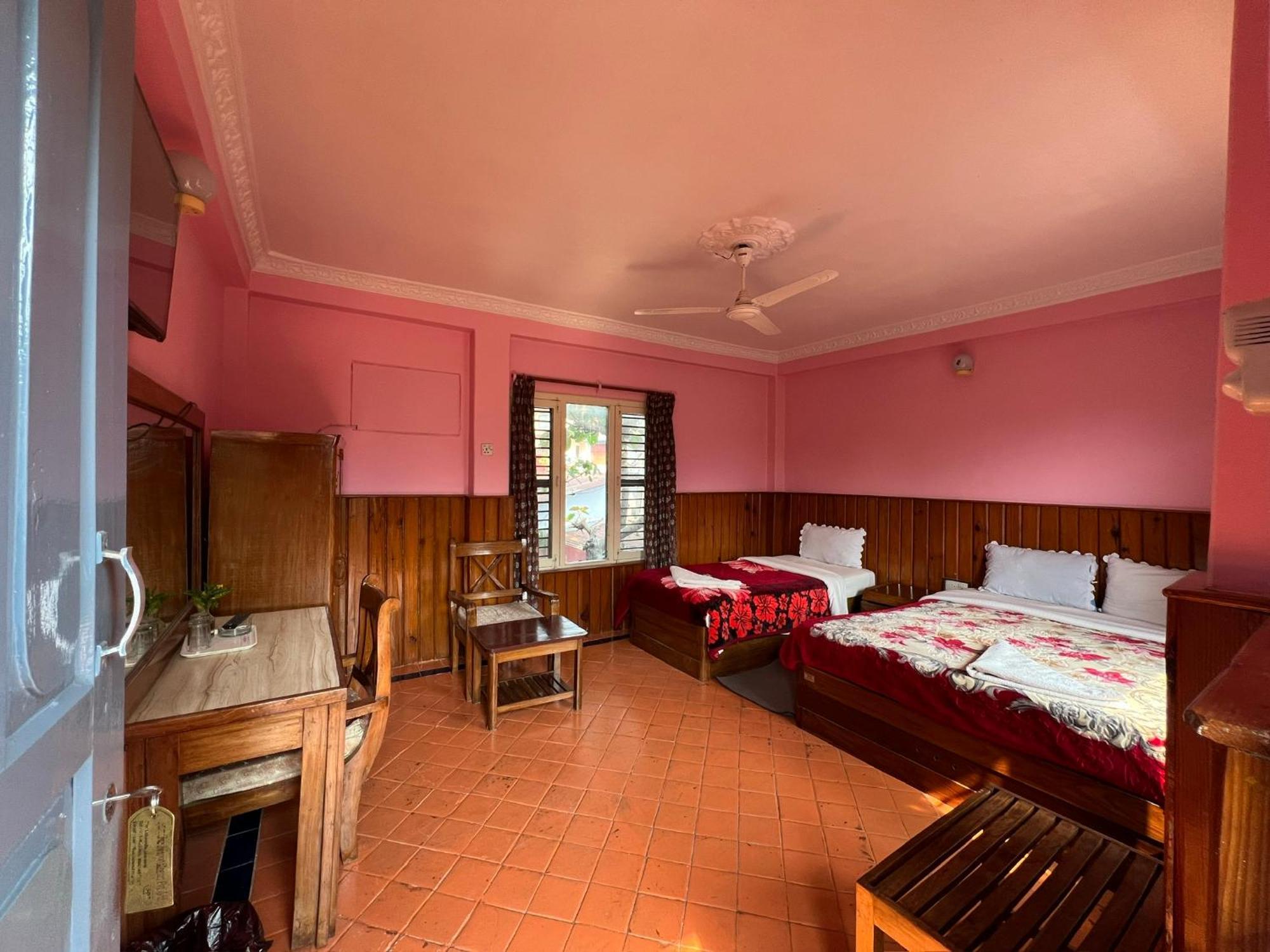 Paradise Mount Resort Pokhara Ngoại thất bức ảnh